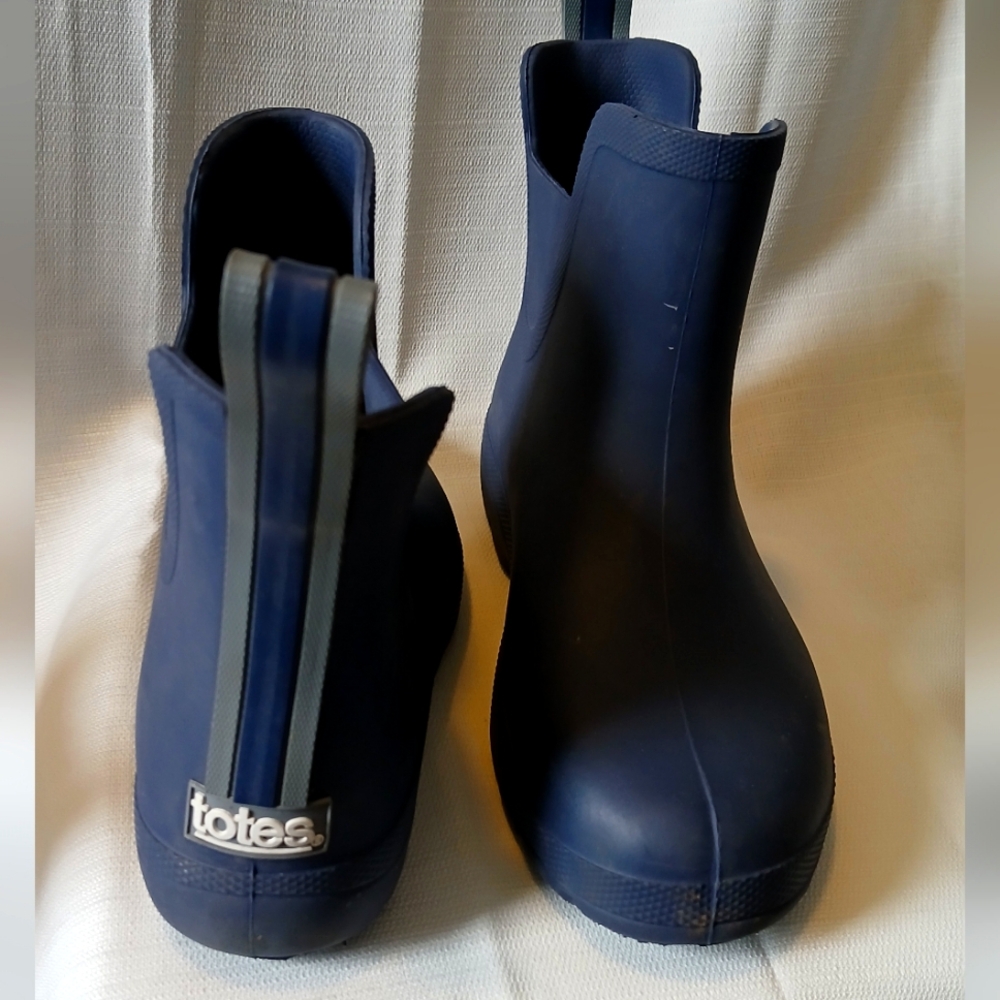Totes Navy Blue Rain Boots